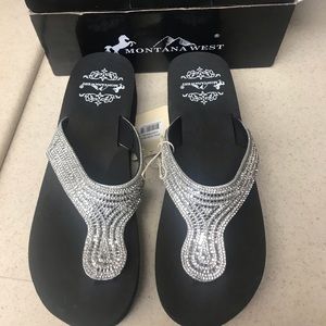 Flip Flops Montana West